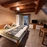 Apartamento Gaestehaus Roensch